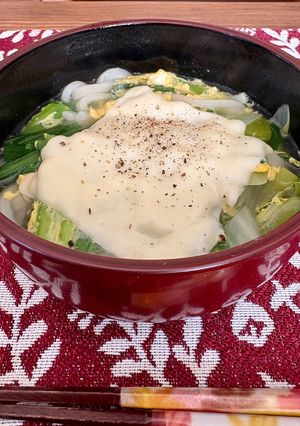 ニラ玉チーズおうどん-レシピのメイン写真