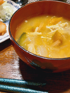 かぼちゃと玉ねぎの甘いホッコリ味噌汁-レシピのメイン写真