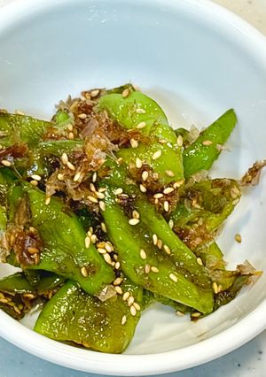 簡単副菜弁当作り置きにも。甘長唐辛子のおかか醤油-レシピのメイン写真