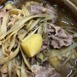 牛こま肉と根菜の煮物