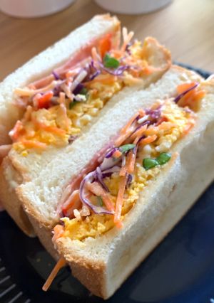彩り野菜のオムレツサンド-レシピのメイン写真