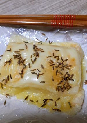 クミンシードで♪スパイシーなチーズもち-レシピのメイン写真
