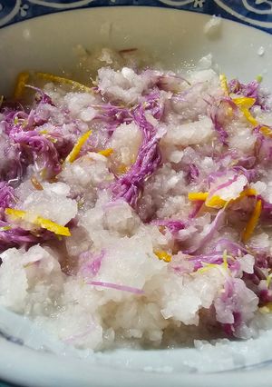 秋の香り　菊の花と大根の酢の物-レシピのメイン写真