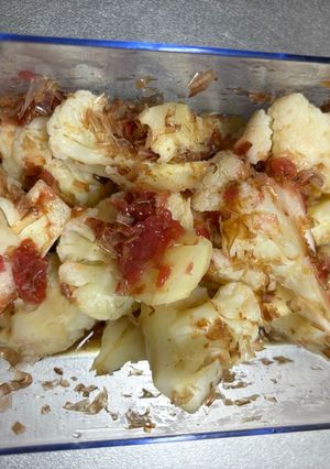 カリフラワーの梅肉和え-レシピのメイン写真