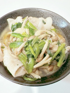 ほうれん草としめじの肉うどん-レシピのメイン写真