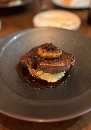 牛フィレ肉とフォアグラのロッシーニ風-レシピのメイン写真