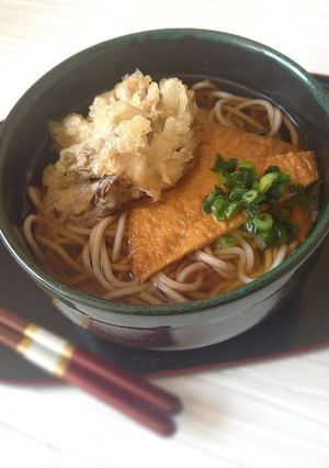 舞茸のサクッと天ぷらと味つけ油揚げのぶっかけ蕎麦-レシピのメイン写真