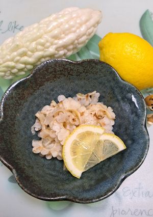 ♡さっぱり♪白いゴーヤのレモン🍋おかか和え♡-レシピのメイン写真