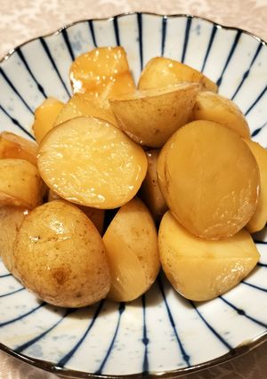 今が旬！バター醤油で新じゃが煮っころがし-レシピのメイン写真