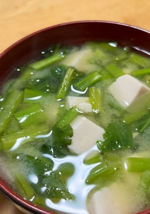 カブの葉と豆腐のお味噌汁-レシピのメイン写真