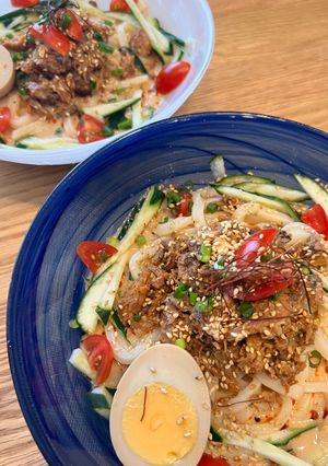 切って和えるだけ！鯖缶担々うどん-レシピのメイン写真
