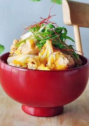 昆布巻きの煮汁再利用で簡単☆親子丼☆昼食-レシピのメイン写真