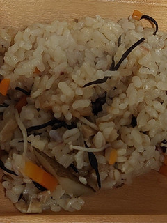 ひじきときのこの炊き込みご飯-レシピのメイン写真