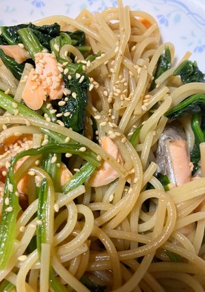 簡単 しゃけほうれん草パスタ-レシピのメイン写真