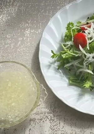 玉ねぎドレッシングのサラダ by草津市-レシピのメイン写真
