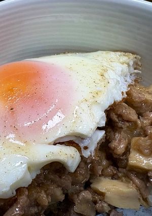 厚揚げでかさ増し！簡単ルーローハン風丼-レシピのメイン写真