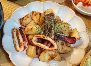 イカとじゃがいものバター醤油炒め🐾-レシピのメイン写真