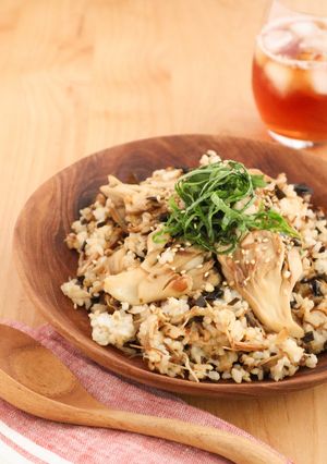 昆布の佃煮ときのこのコク旨バターピラフ-レシピのメイン写真
