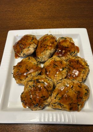 今日の晩御飯☆鶏ミンチ豆腐ハンバーグ-レシピのメイン写真