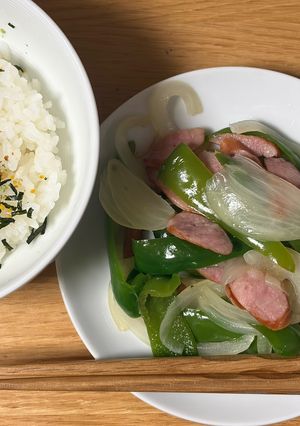 《冷蔵庫にある野菜で》コンソメ白ワイン蒸し-レシピのメイン写真