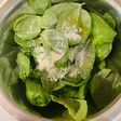 病みつき!!栄養士のバジルだけのサラダ