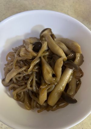 糸こんにゃくときのこ炒め-レシピのメイン写真
