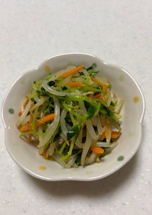 豆苗ともやしと人参の炒め物-レシピのメイン写真