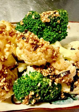 ブロッコリー&カリフラワー胡麻スパイス和-レシピのメイン写真