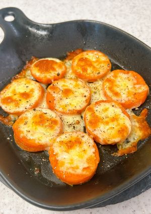 甘みを楽しむ♪にんじんのチーズ焼き-レシピのメイン写真