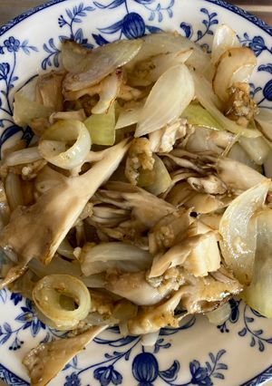 まいたけ玉ねぎの香草チーズ焼き-レシピのメイン写真