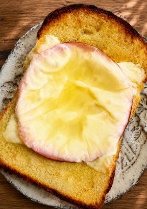 朝食ランチ♡ハムチーズハニートースト-レシピのメイン写真