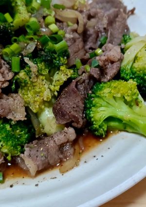 牛肉とブロッコリー炒め-レシピのメイン写真