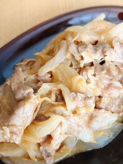 豚肉と玉葱の味噌マヨ醤油炒め-レシピのメイン写真