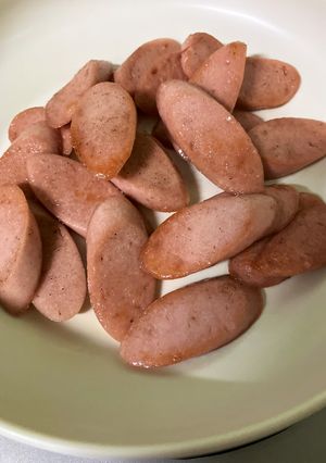 簡単すぎる✨魚肉ソーセージのソテー🩷-レシピのメイン写真
