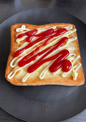 もしやピザ！？これが漢の朝食トースト🍞-レシピのメイン写真