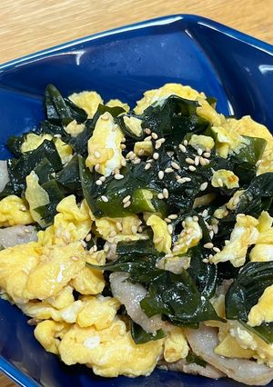 材料3つでおうち中華✨ワカメ豚バラ炒め✨-レシピのメイン写真