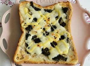じゃこチーズトースト。カルシウムたっぷり-レシピのメイン写真