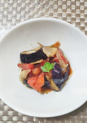 ☆☆☆揚げナスとトマトのオリーブ油あえ-レシピのメイン写真