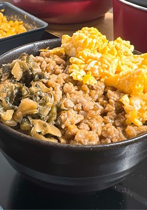 シンプルかつ簡単な絶品3色丼！-レシピのメイン写真