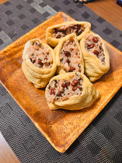 なんちゃって赤飯稲荷-レシピのメイン写真