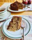 シナモンシュガーとサワークリームのケーキ