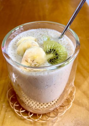 カフェ級簡単なキウイとバナナのラッシー♪-レシピのメイン写真