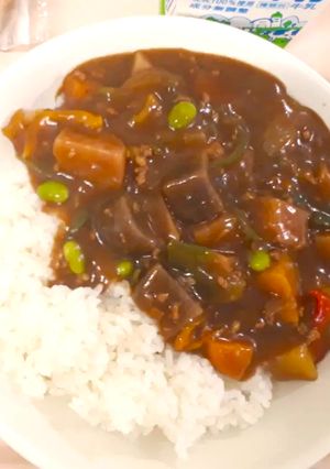 【学校給食】なないろ野菜のカレーライス-レシピのメイン写真