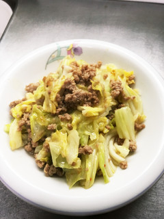 ひき肉とキャベツの炒めもの*コク辛味噌-レシピのメイン写真