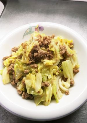 ひき肉とキャベツの炒めもの＊コク辛味噌-レシピのメイン写真