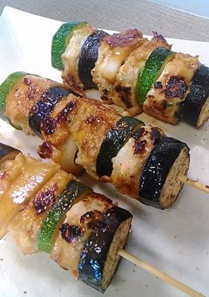 コリコリ軟骨入り鶏つくねと夏野菜の串焼き-レシピのメイン写真