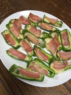 お弁当にも 簡単ピーマンのチーズ焼き-レシピのメイン写真