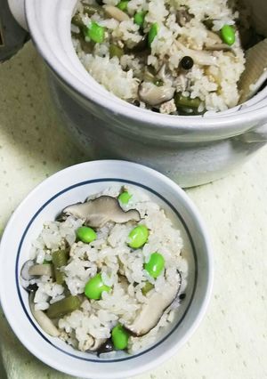 土鍋で夏の炊き込みご飯-レシピのメイン写真