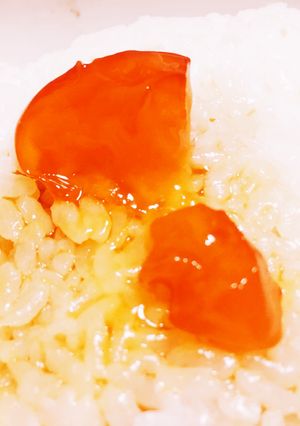 美味し過ぎ注意！！卵黄の醤油漬け-レシピのメイン写真