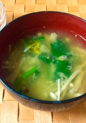 えのき茸と小松菜の味噌汁-レシピのメイン写真